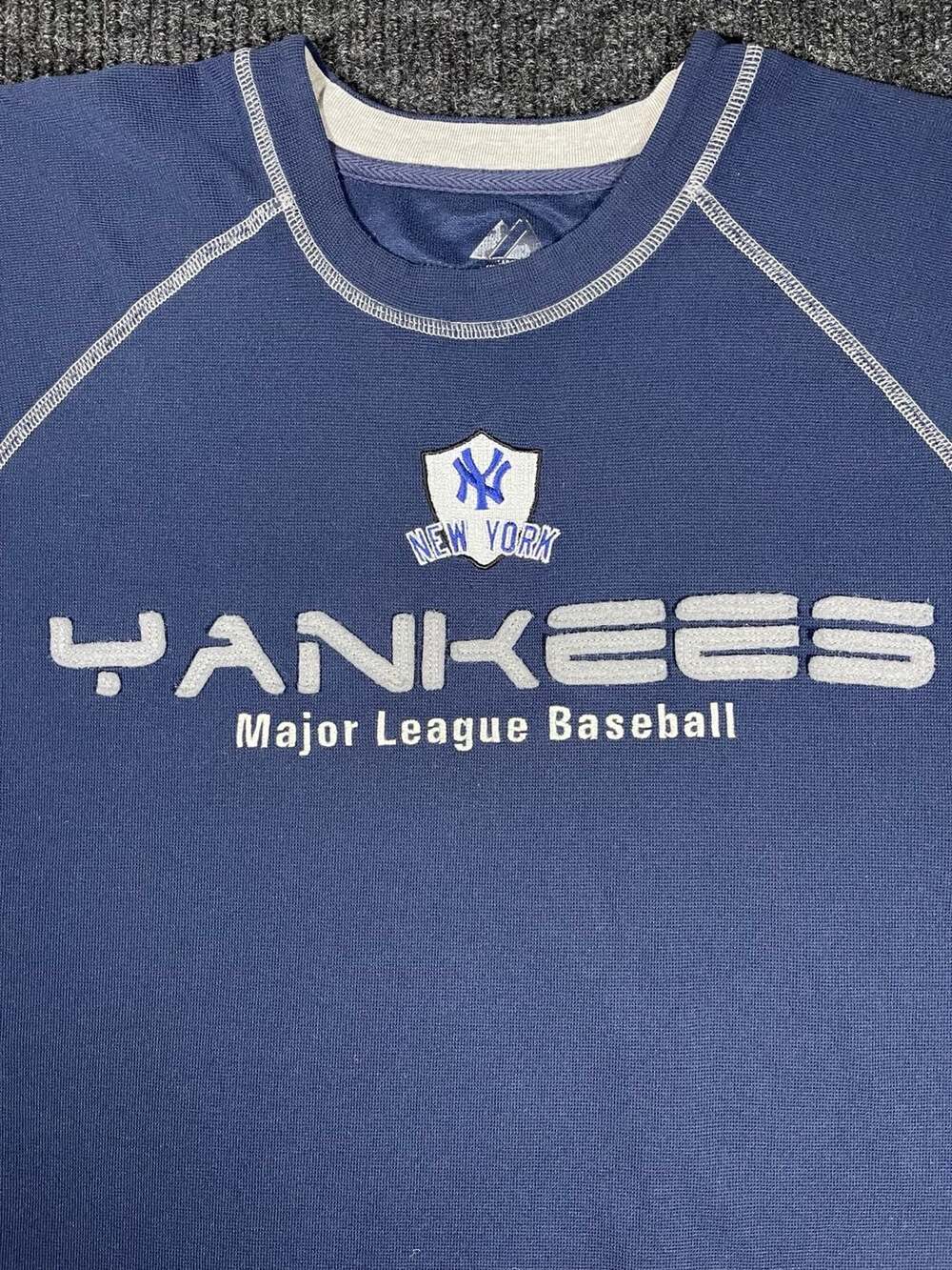 Majestic New York Yankees Long Sleeve Shirt Size Large Navy Blue